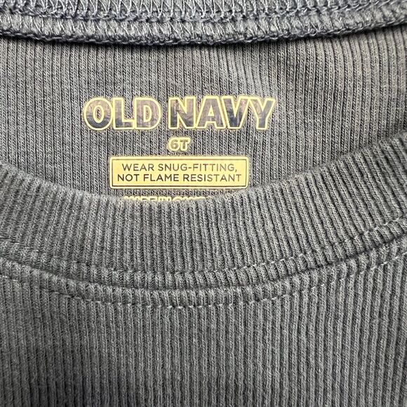 (4) EUC Boys Pajama Bundle Size 6 / 6T - Picture 9 of 9